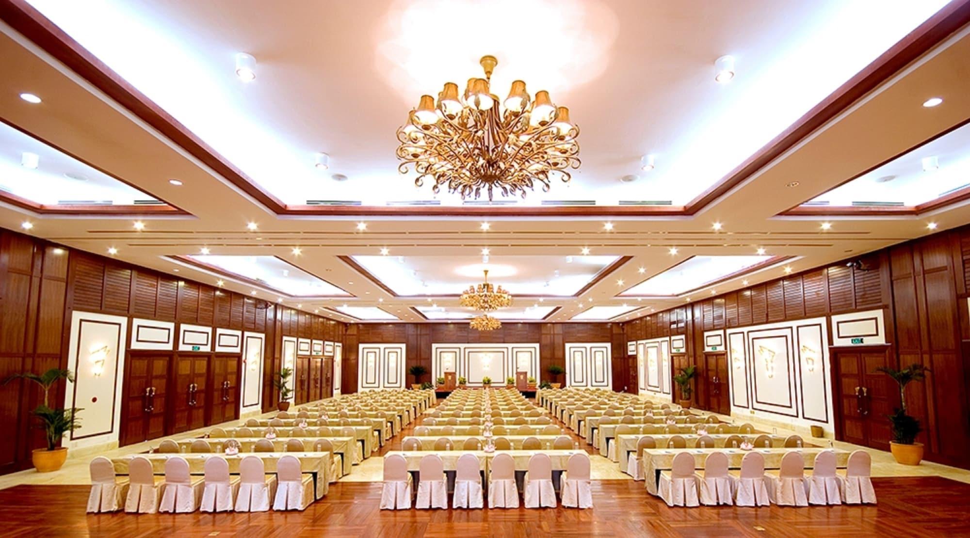 Sala de Reuniones Holiday Republic Saigon Airport