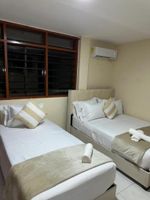 Alojamiento - HOTEL LADYMAR