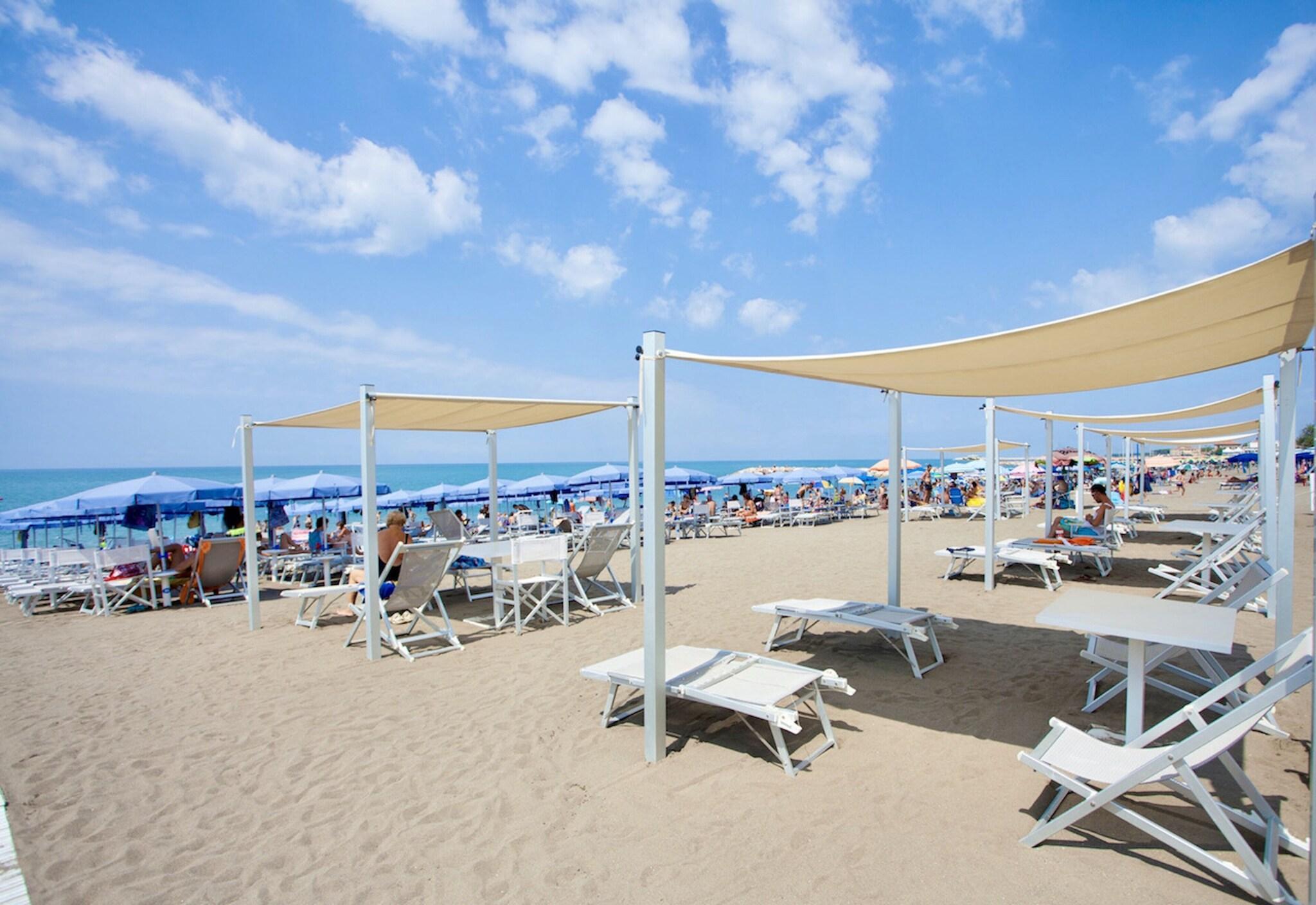 Playa Hotel in Marina di Cecina a few steps from the sea
