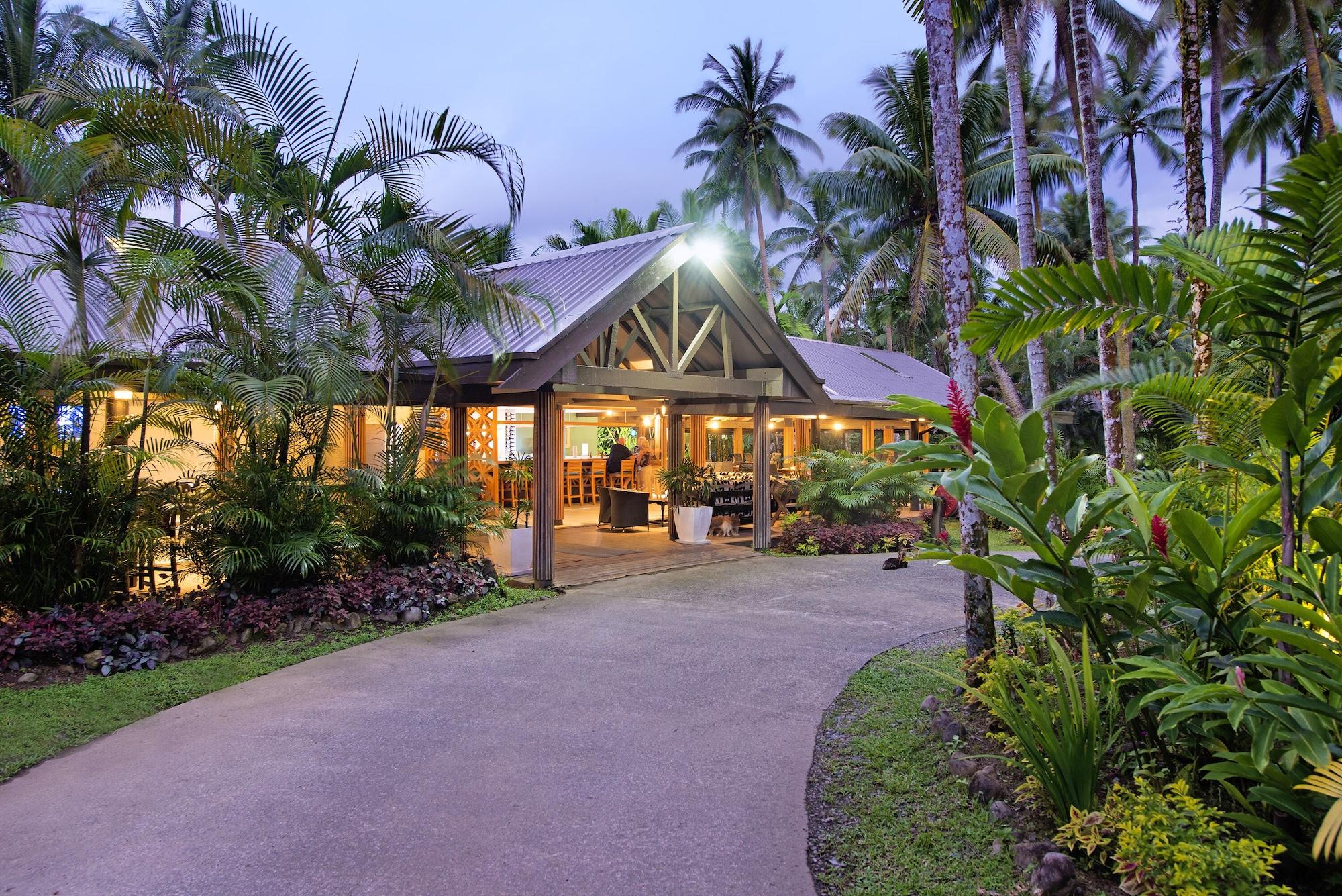 Vista Exterior ULTIQA Fiji Palms Beach Resort