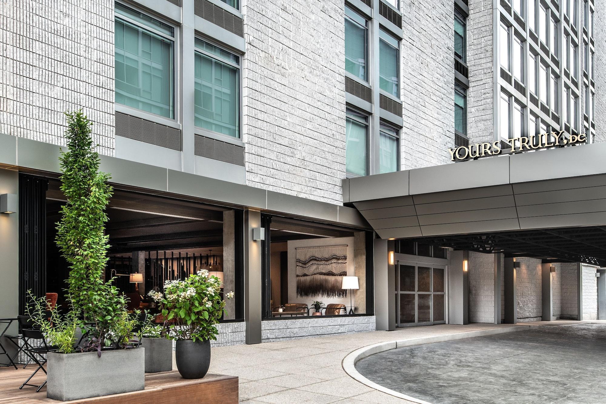 Vista Exterior Yours Truly DC, Vignette Collection by IHG