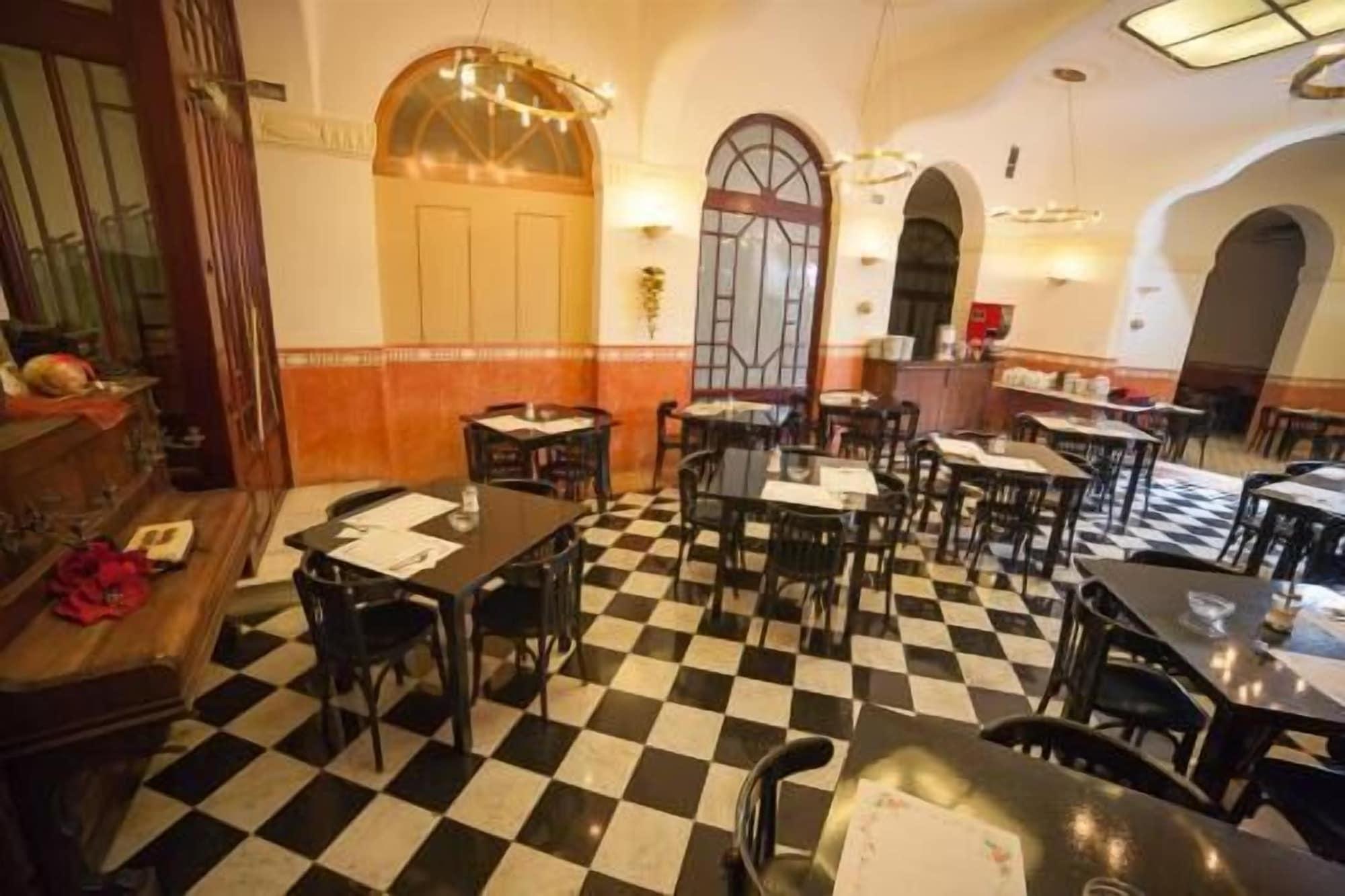 Restaurant Hotel Peninsular