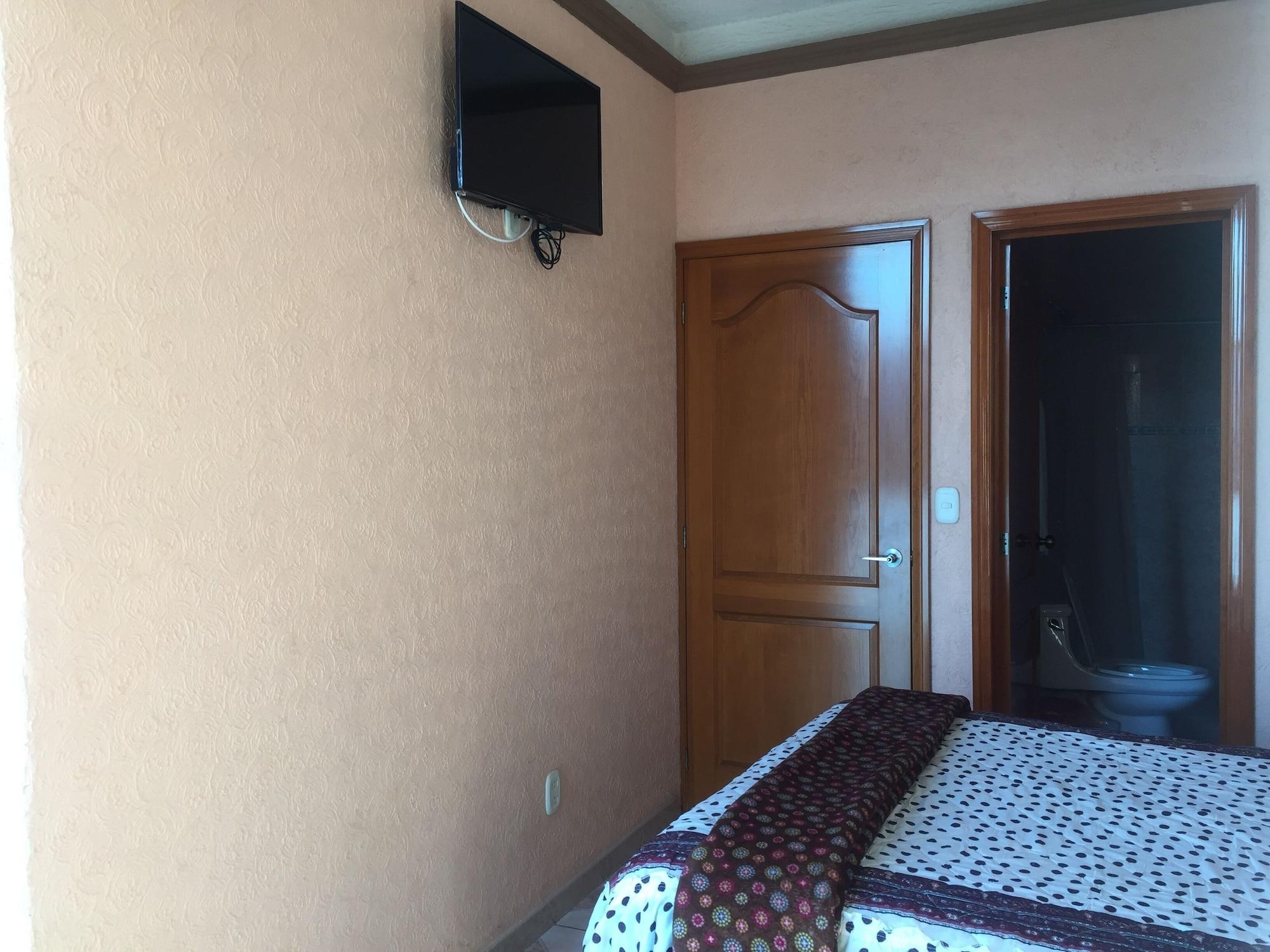 Set de Habitación Hotel Ejecutivo Inn