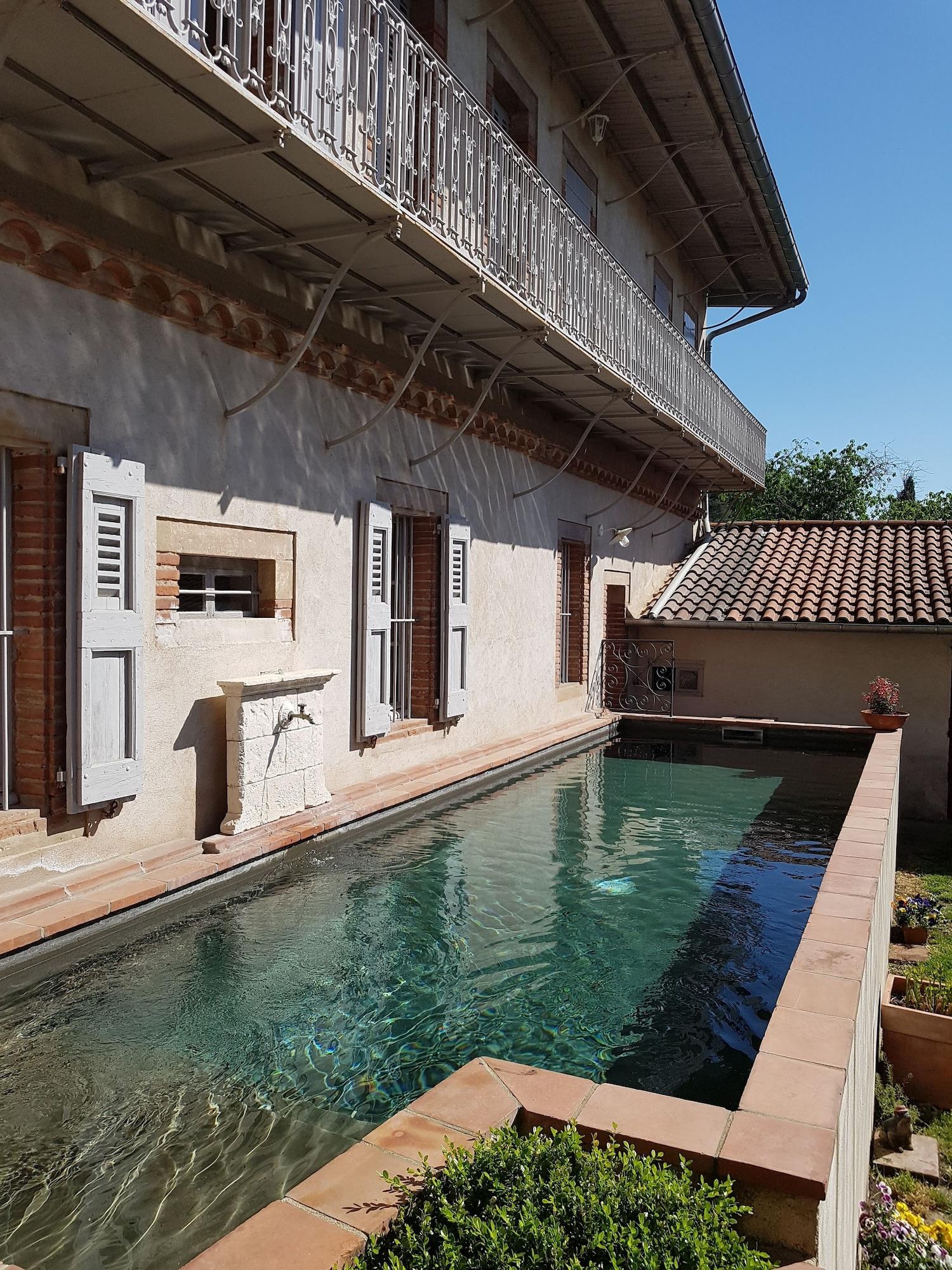 Vista Piscina Chez Louise