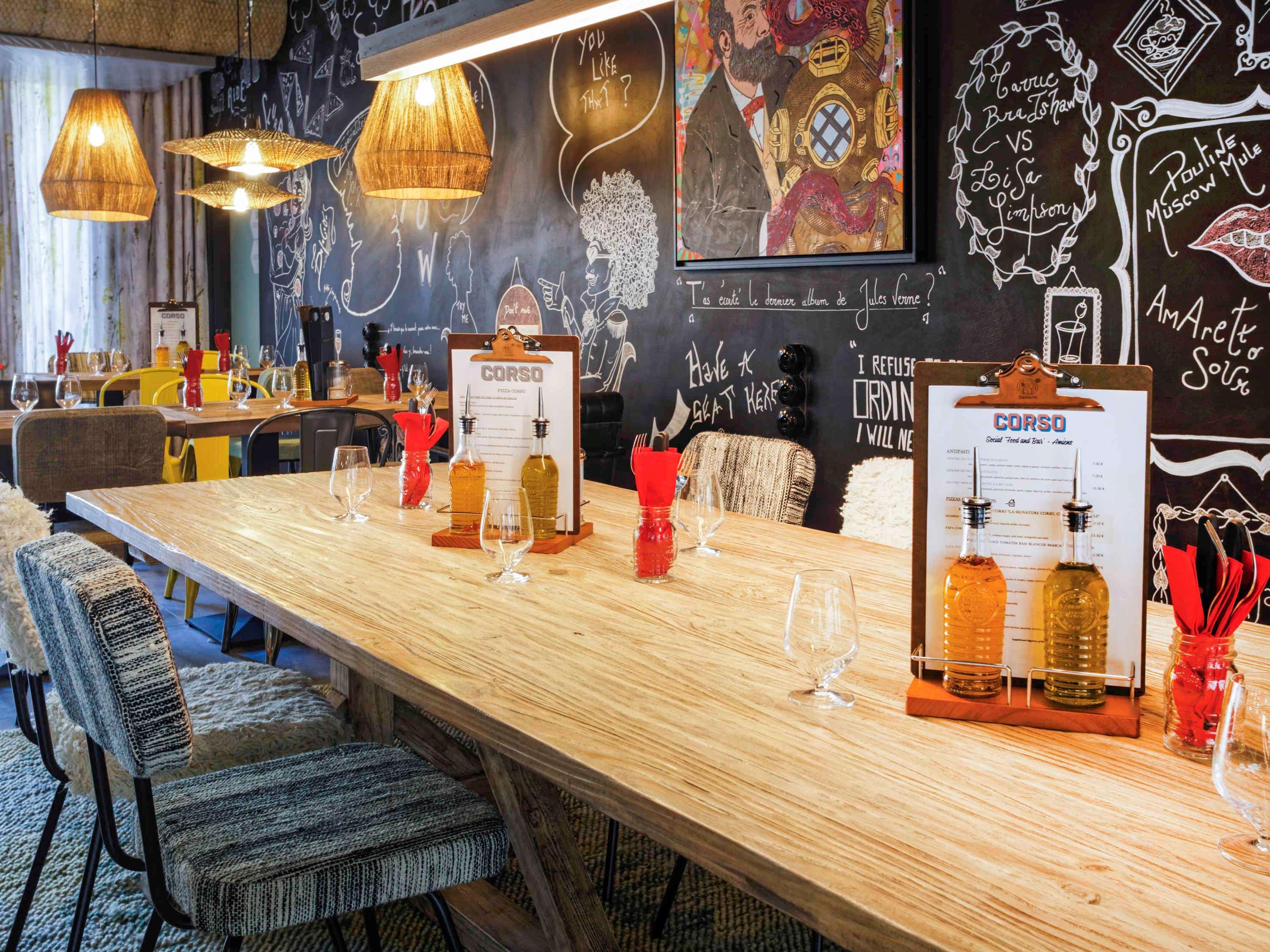 Bar/Salón ibis Styles Amiens Centre