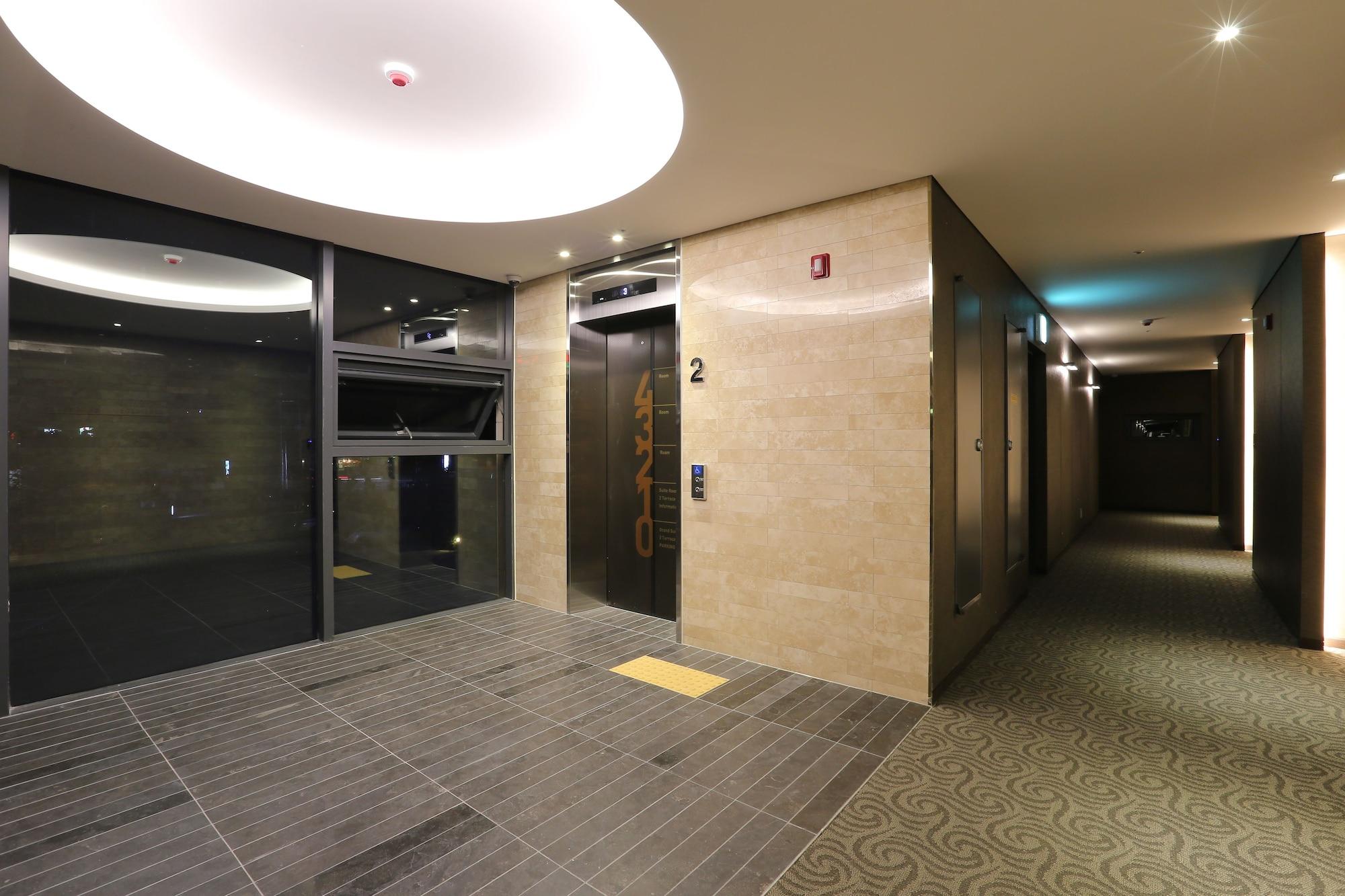 Varios Hotel Gallery
