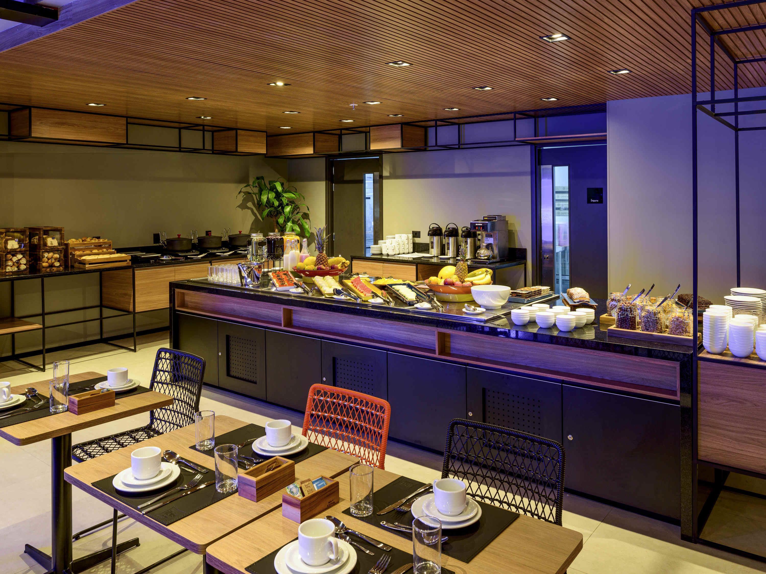 Restaurant Ibis Plaza Balneario Camboriu