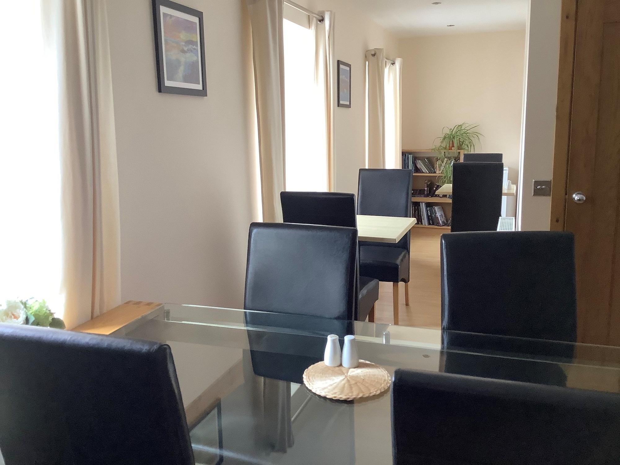 Restaurant The Island Bear B&B