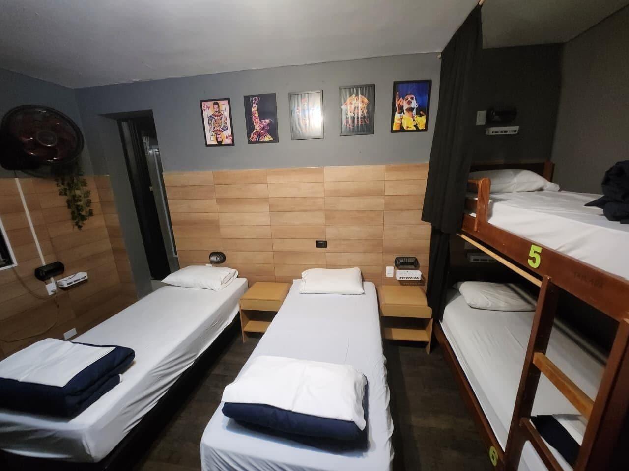 Varios Vila Rock Hostel