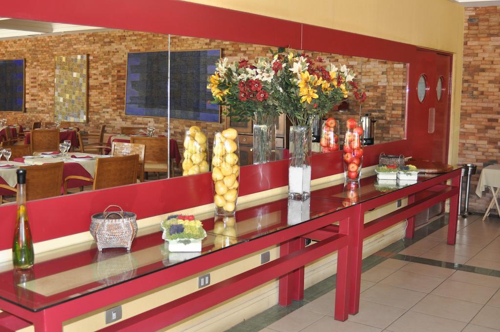 Vista Lobby Hotel Agua del Desierto