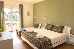 Alojamiento - ISOLA 1.6.3 Guest House