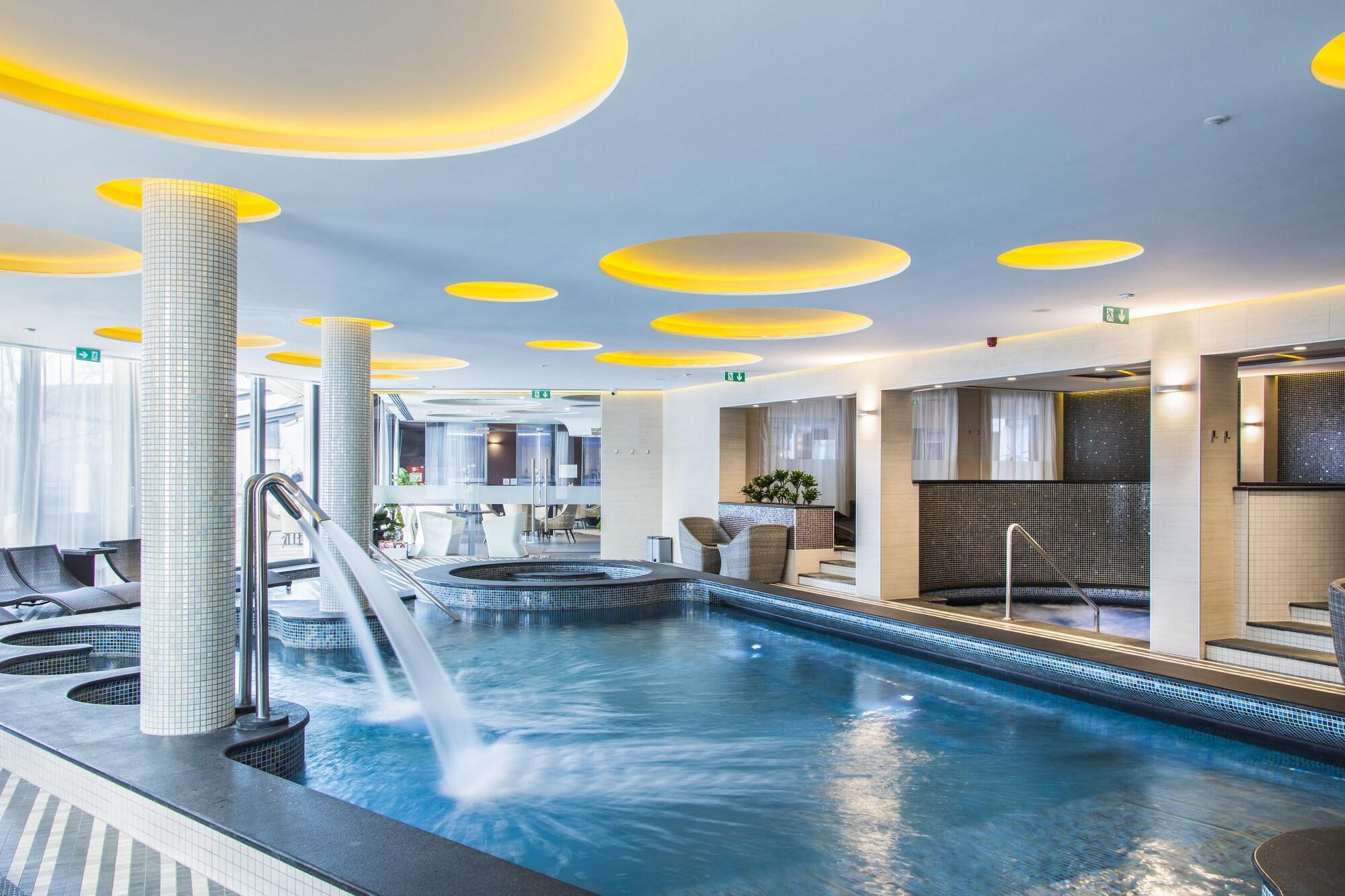 Vista Piscina Aura Hotel - Adults Only