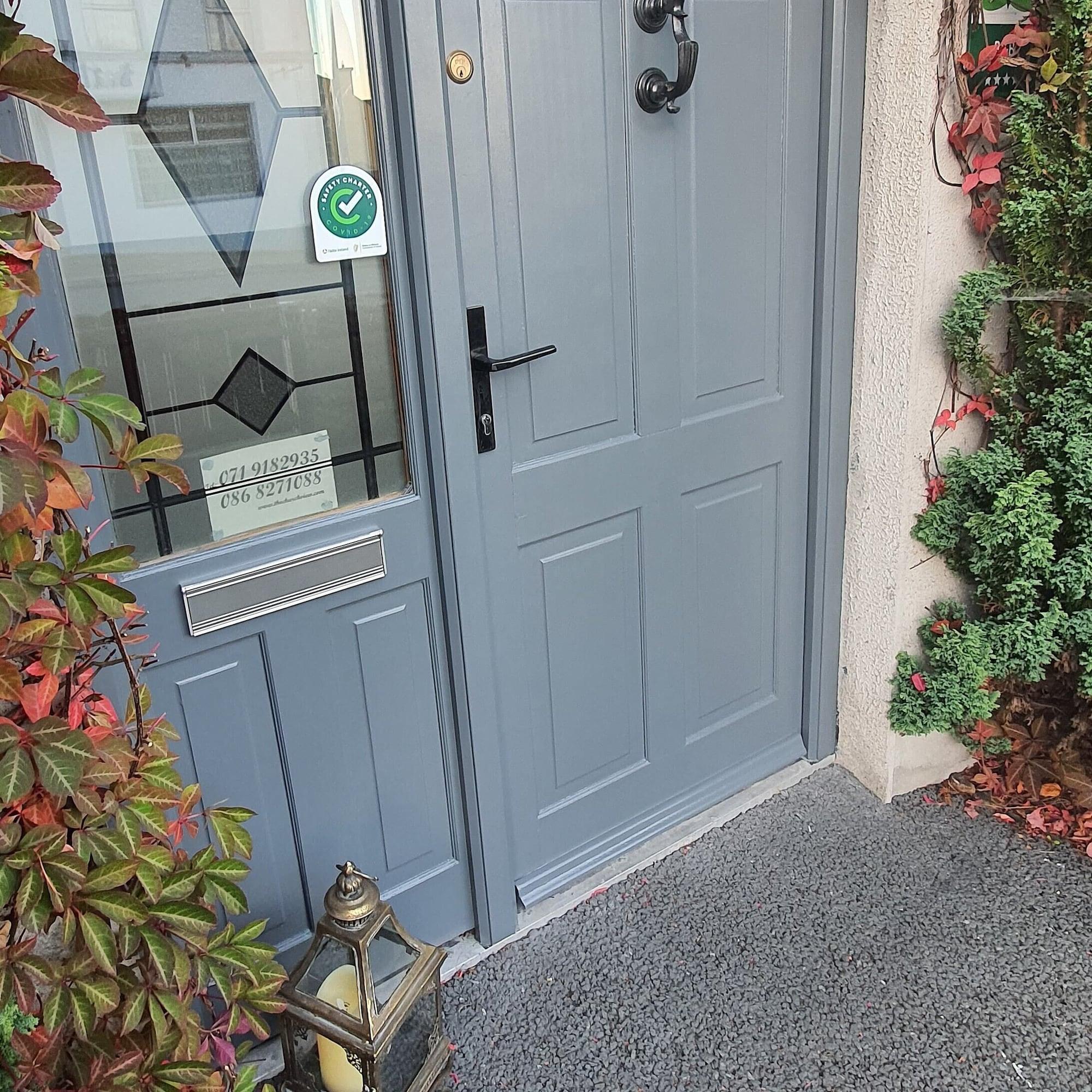 Vista Exterior Church View B&B