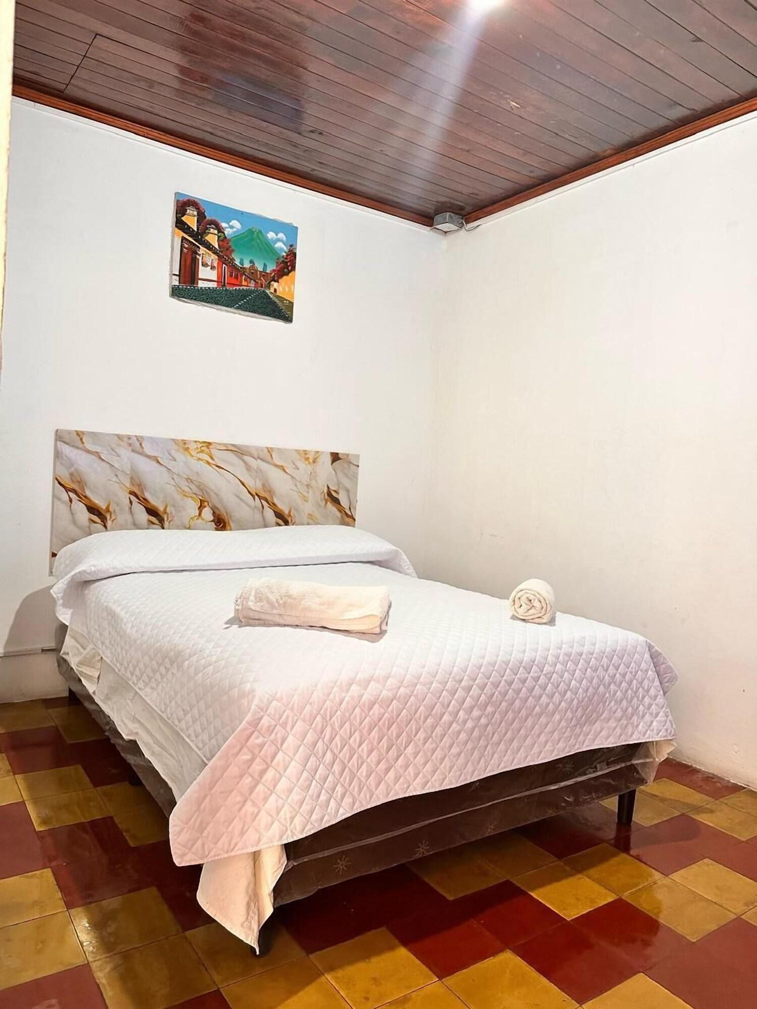 Varios Hostal La Fuente