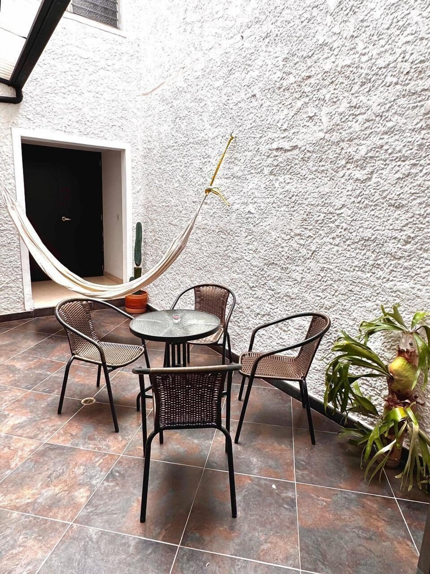 Comodidades del Alojamiento Hostal Galería de la Montaña