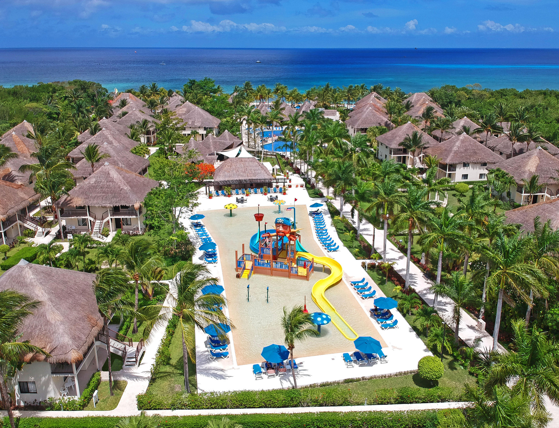 Vista Exterior Allegro Cozumel