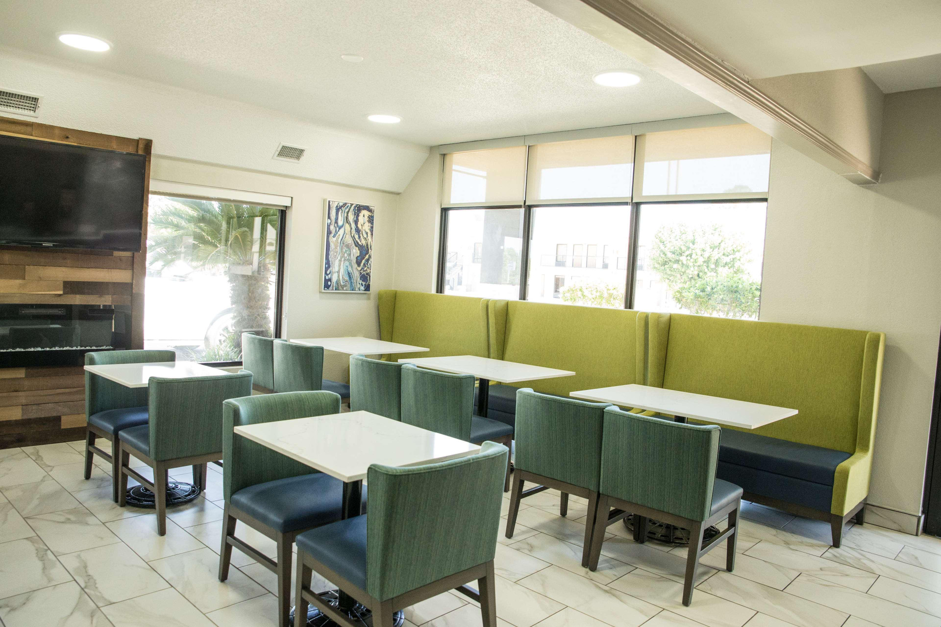 Vista Lobby Best Western Inn