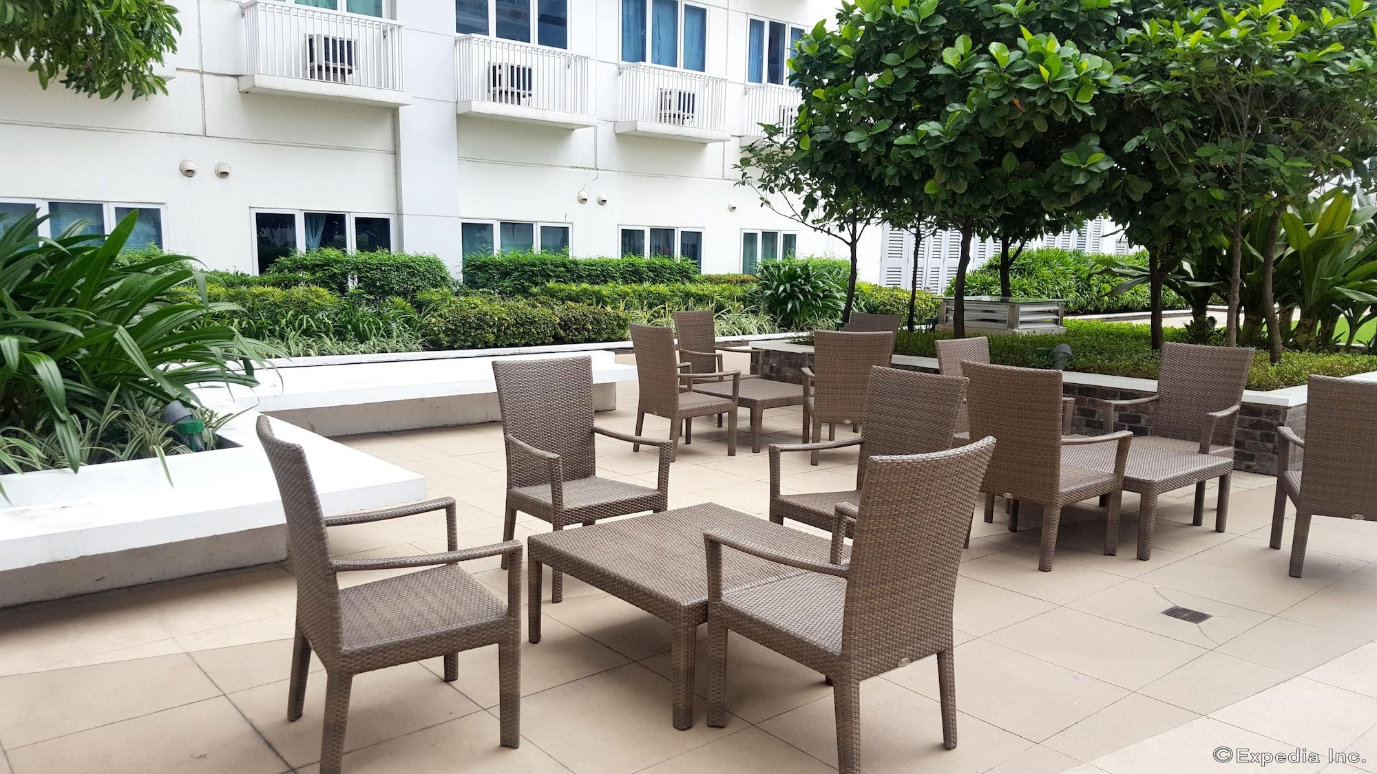 Restaurant The Concierge at Sea Residences