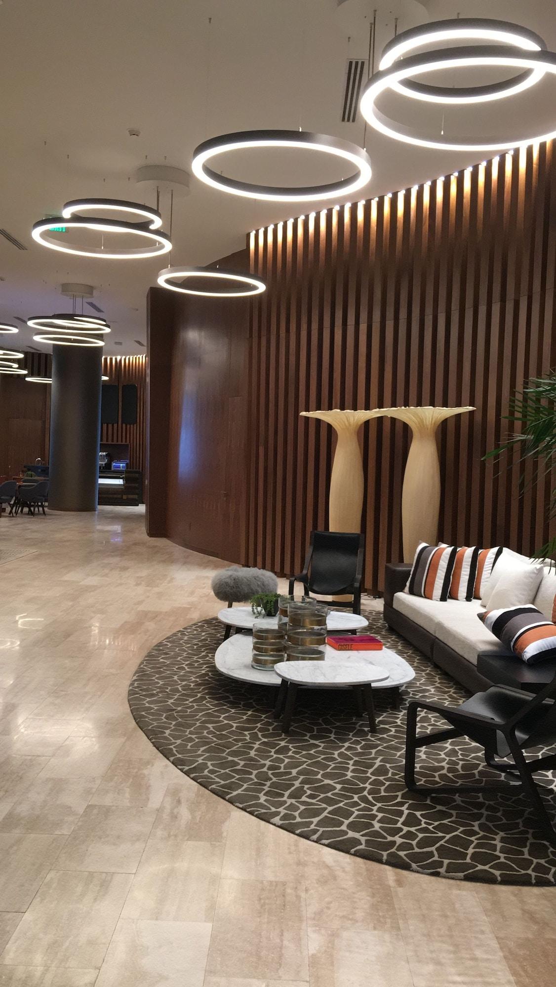 Vista Lobby Lyfe Residence Building - Private apts over the beach