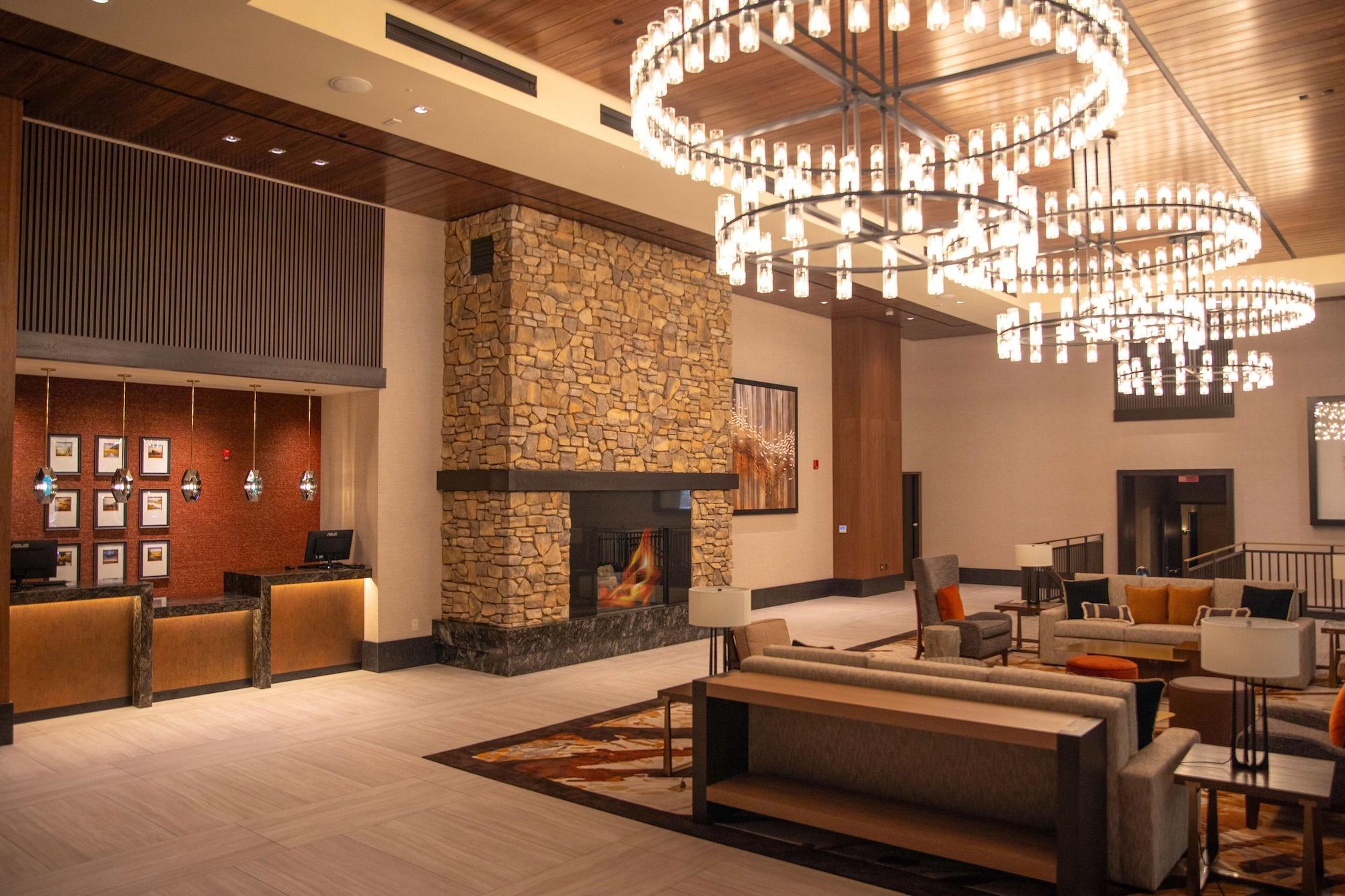 Vista Lobby The Hotel at Black Oak Casino Resort