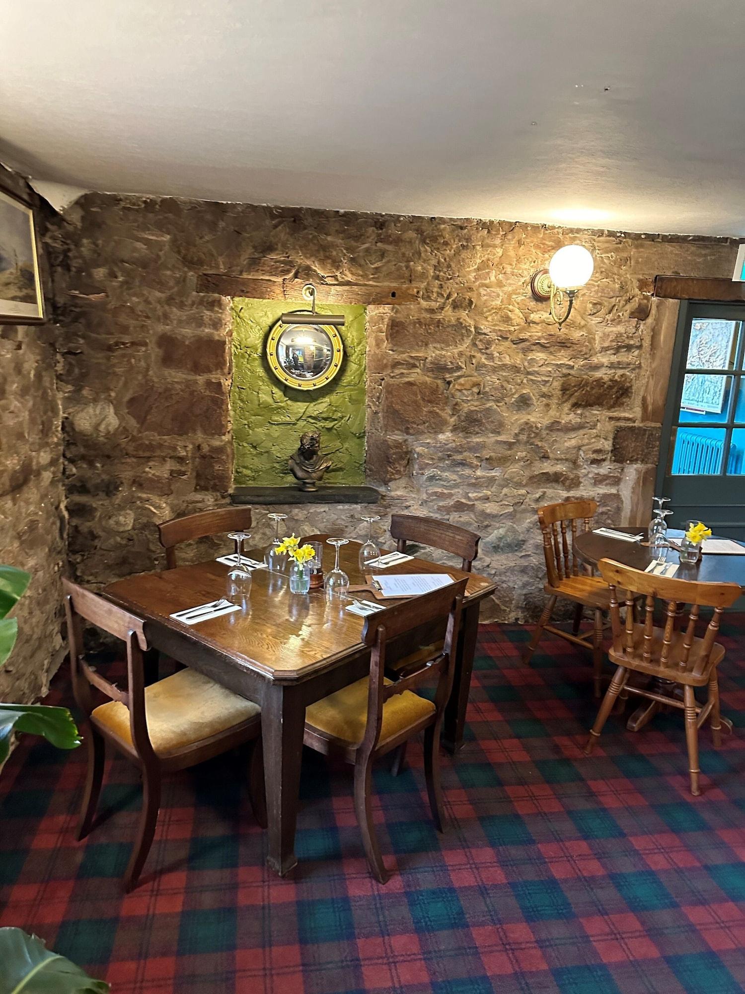 Restaurant The Red Admiral Hotel