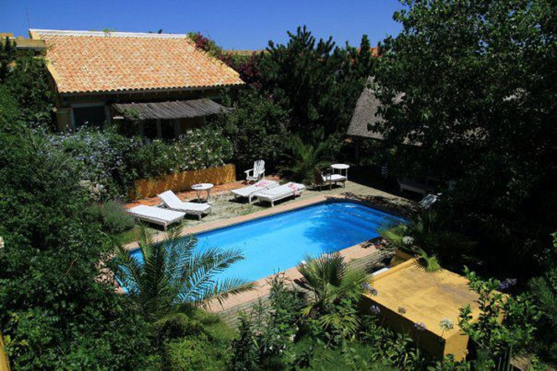 Vista Piscina Hotel La Bluette