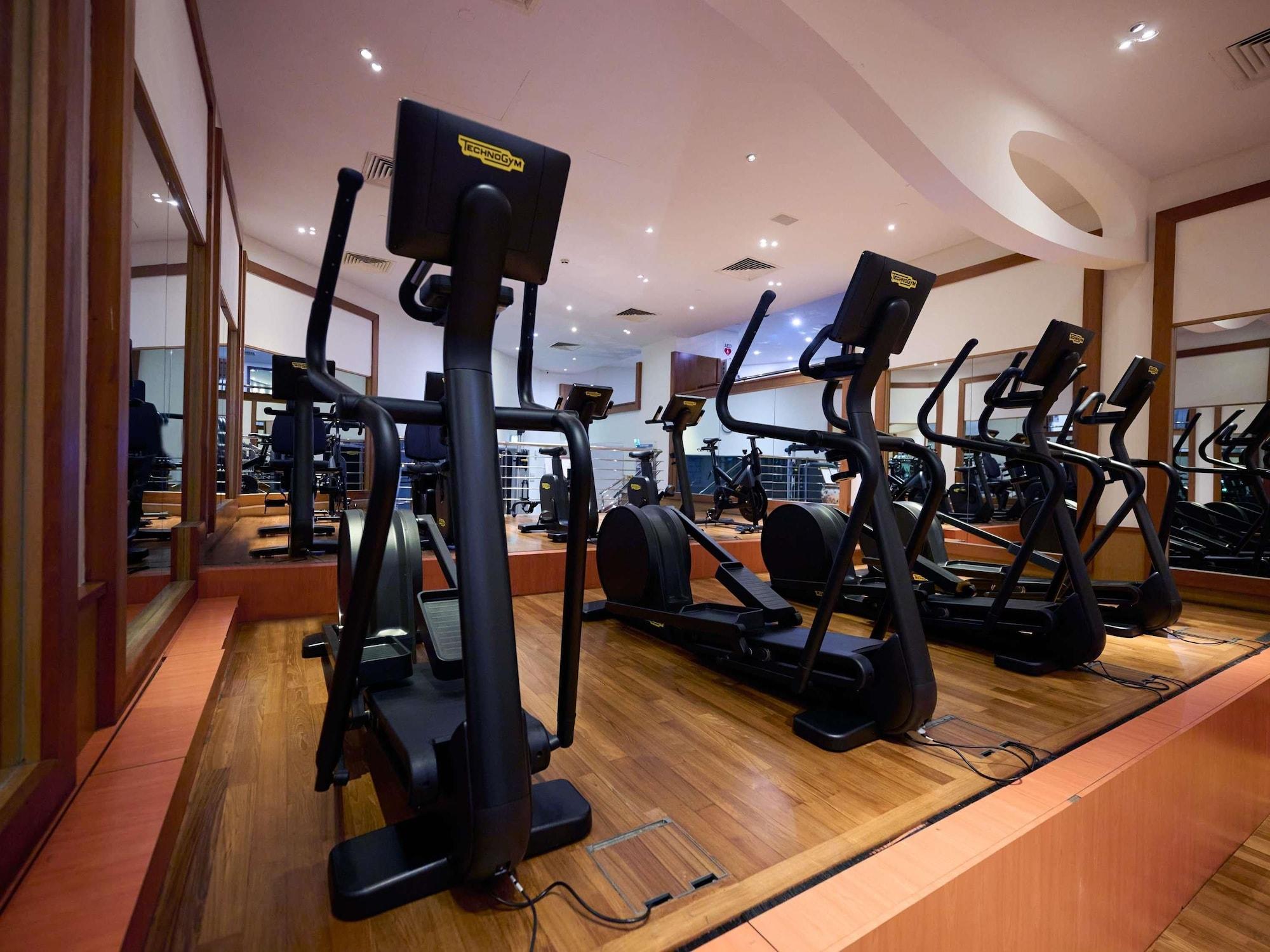 Academia Fairmont Singapore