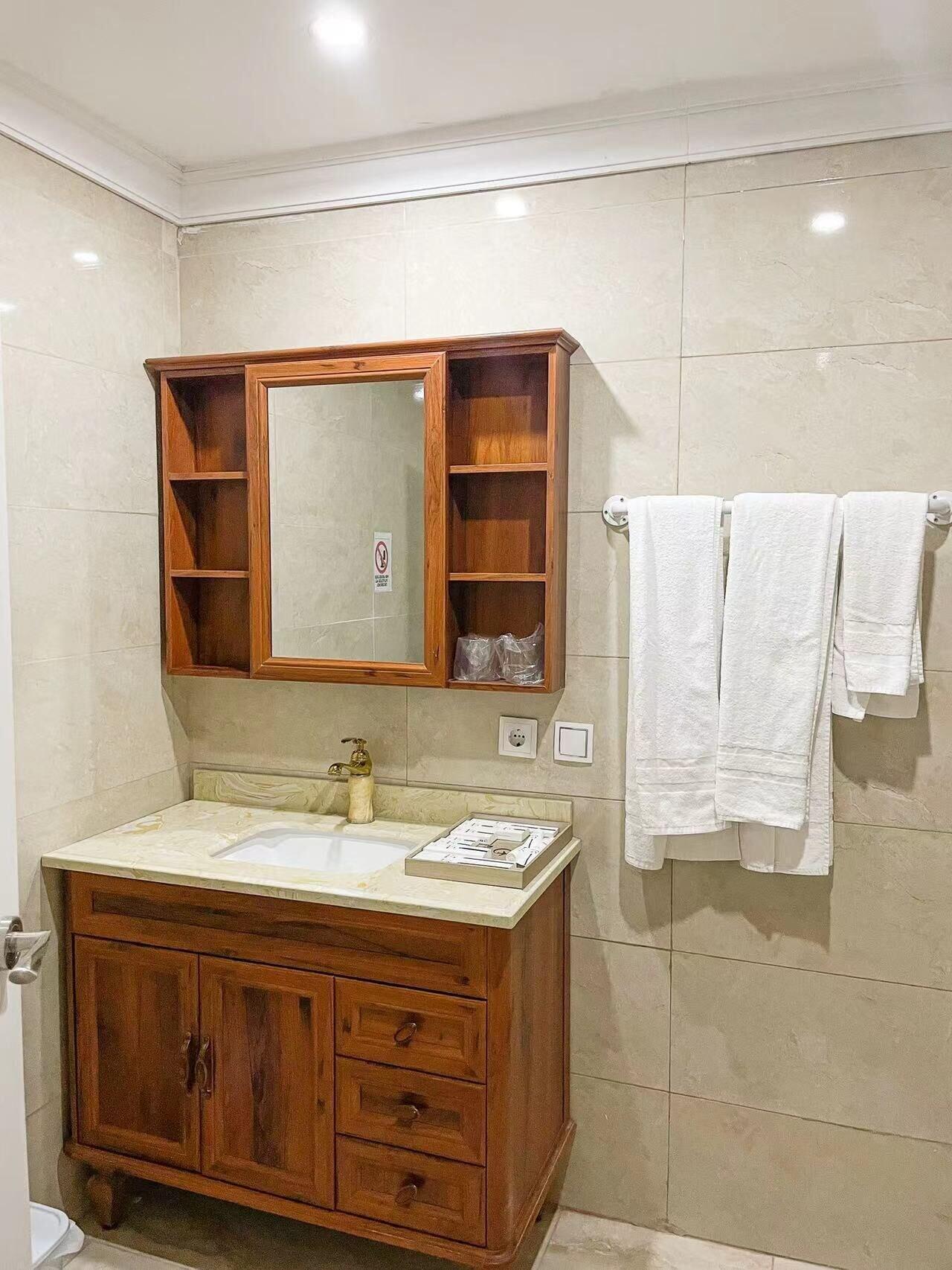 Equipamiento de Habitación Hotel Aviación