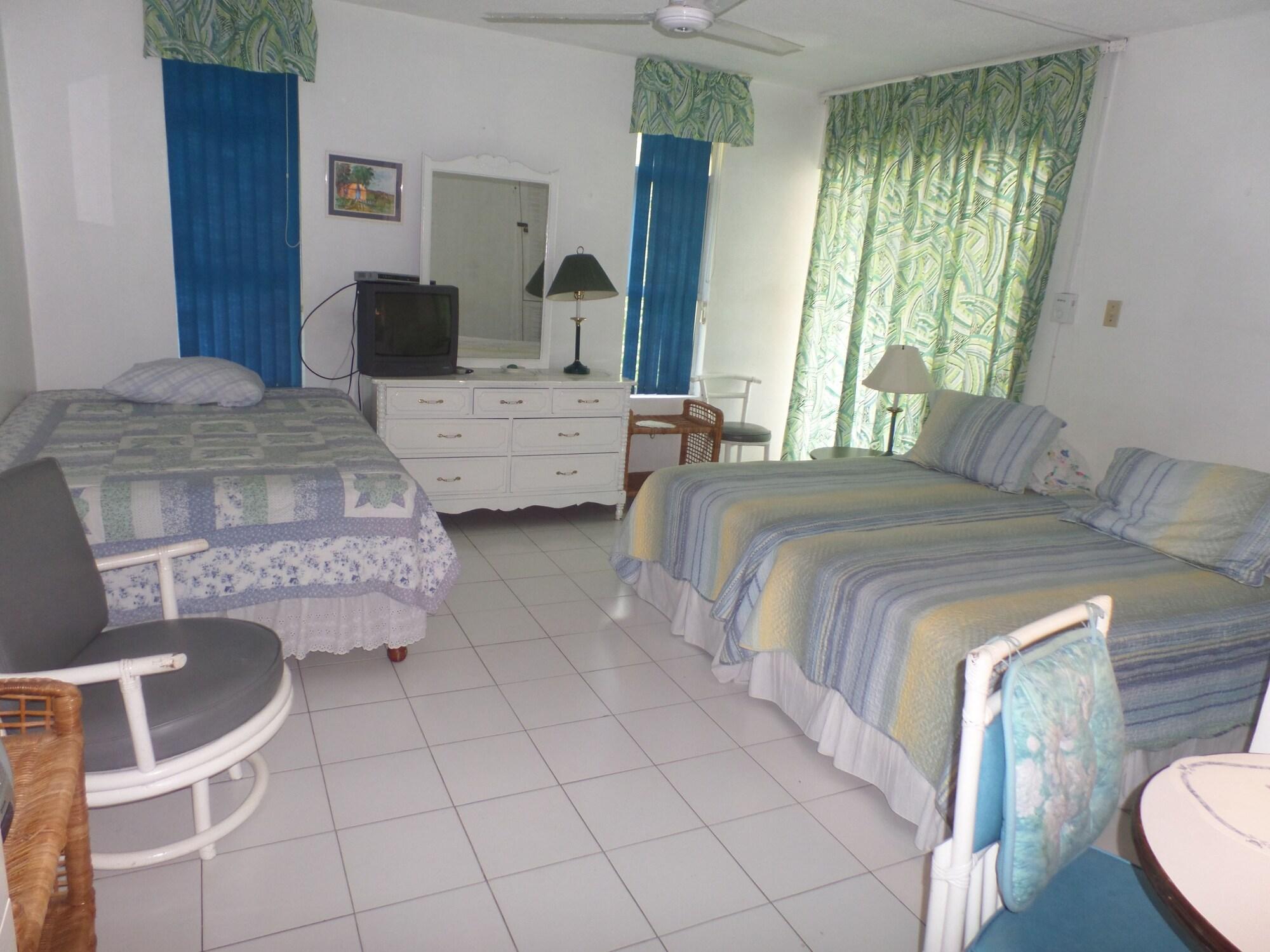 Varios Sky View Beach Studio At Montego Bay Club Resort