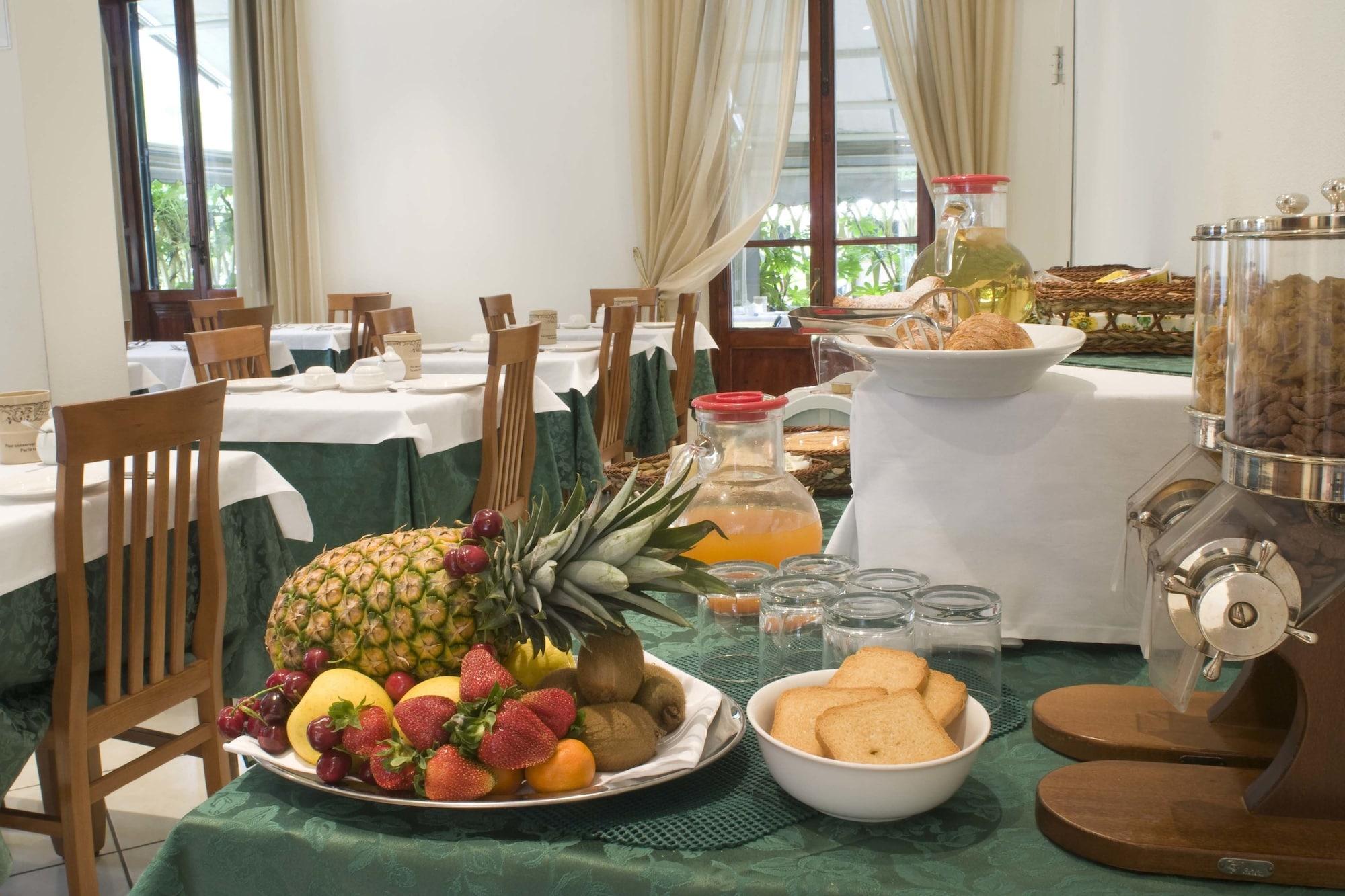 Vista Lobby Hotel Vittoria