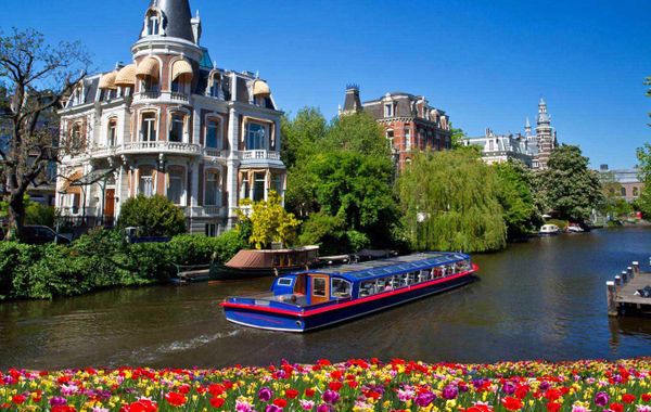 Mercure Amsterdam North Station