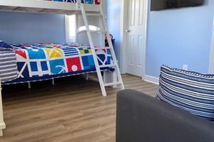 Alquiler Vacacional - Oceanfront Oasis House - 5 bedroom, 3.5 bath, Elevator, Formerly Flip Floppin