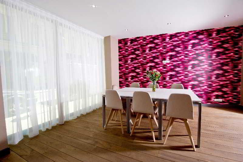 Centro de Negocios Serotel Suites Opera