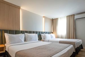Alojamiento - Regency Copacabana Hotel