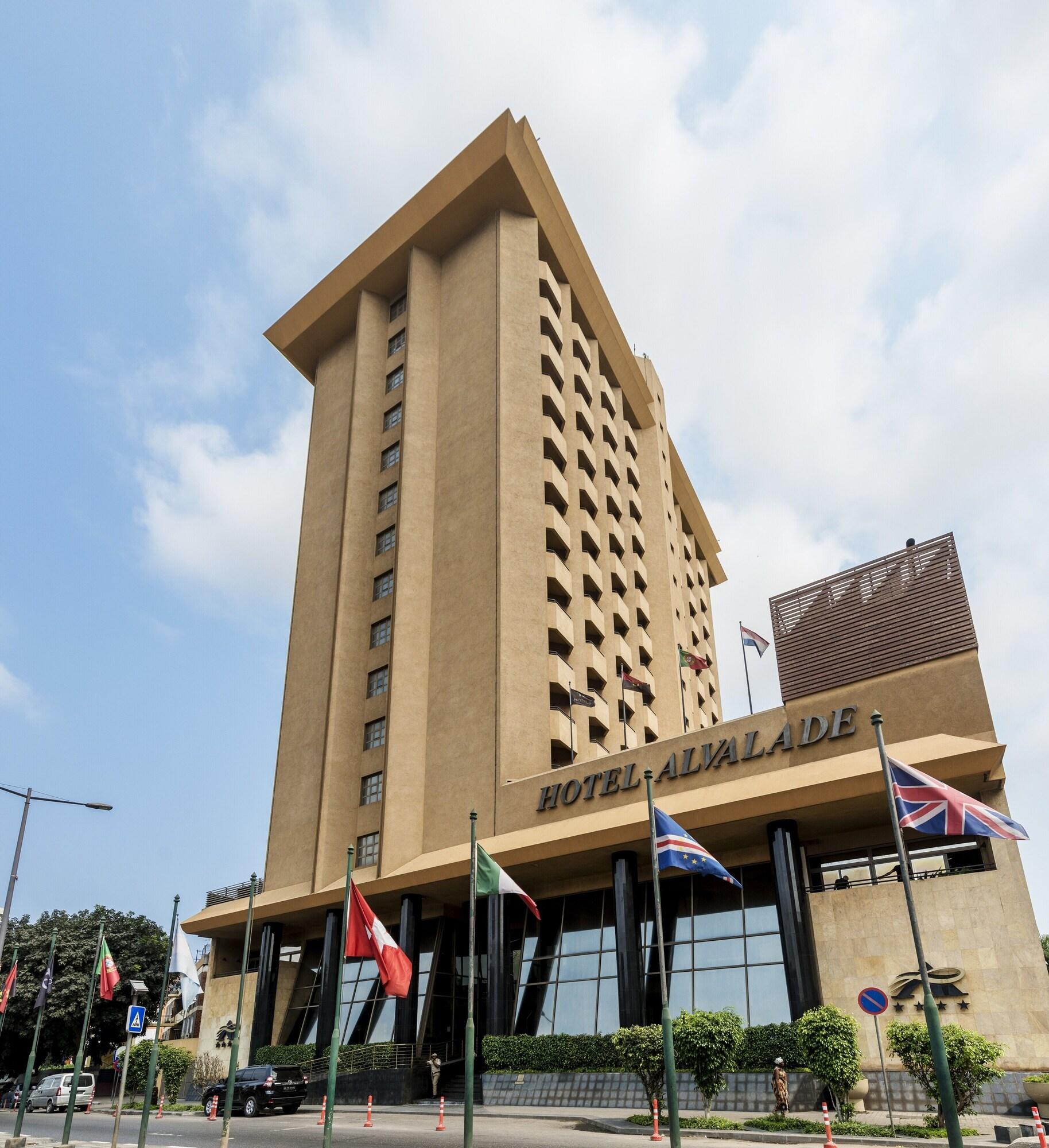 Vista Exterior Hotel Alvalade