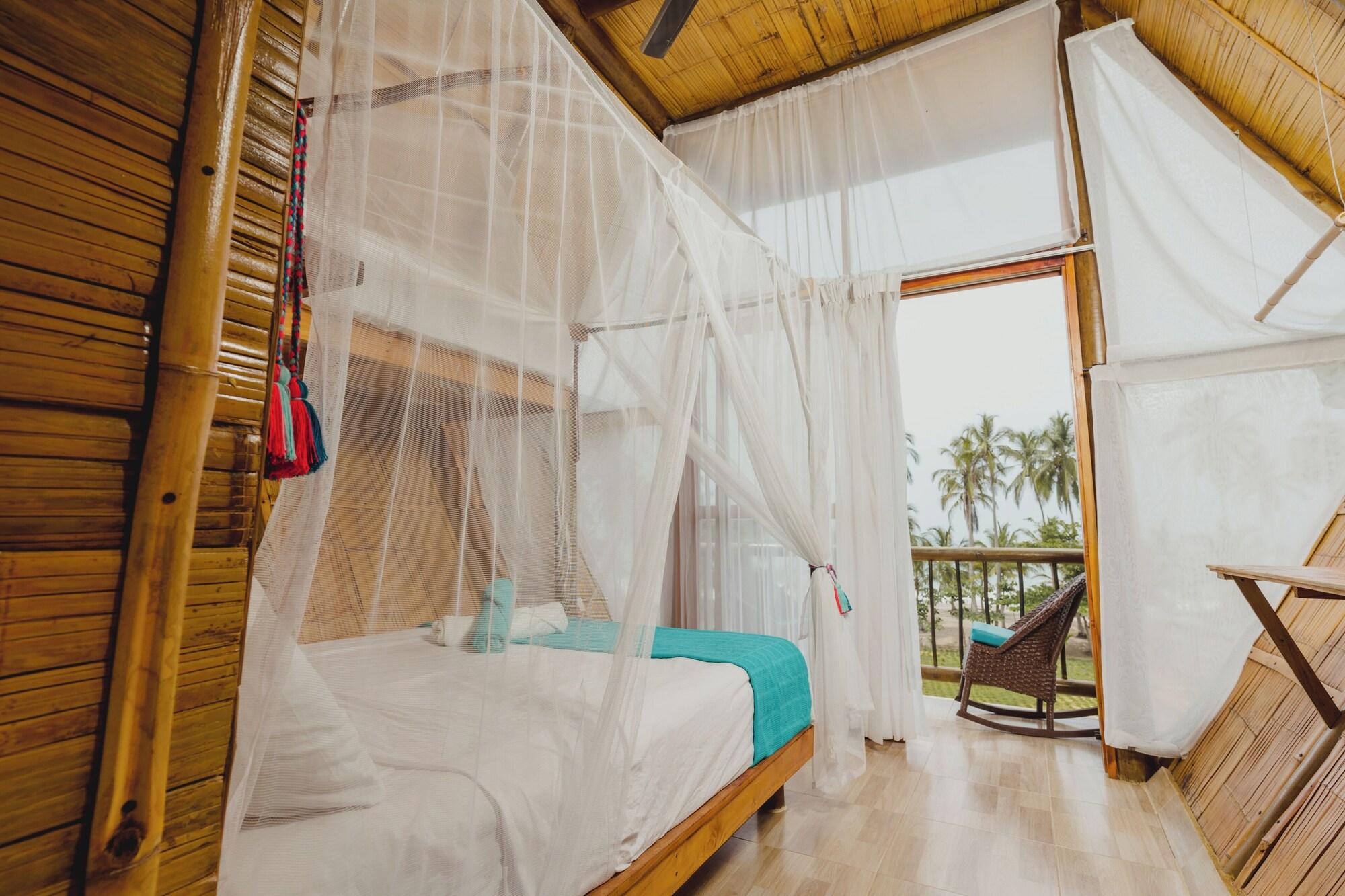 Habitación Uuttaaka Eco-hotel