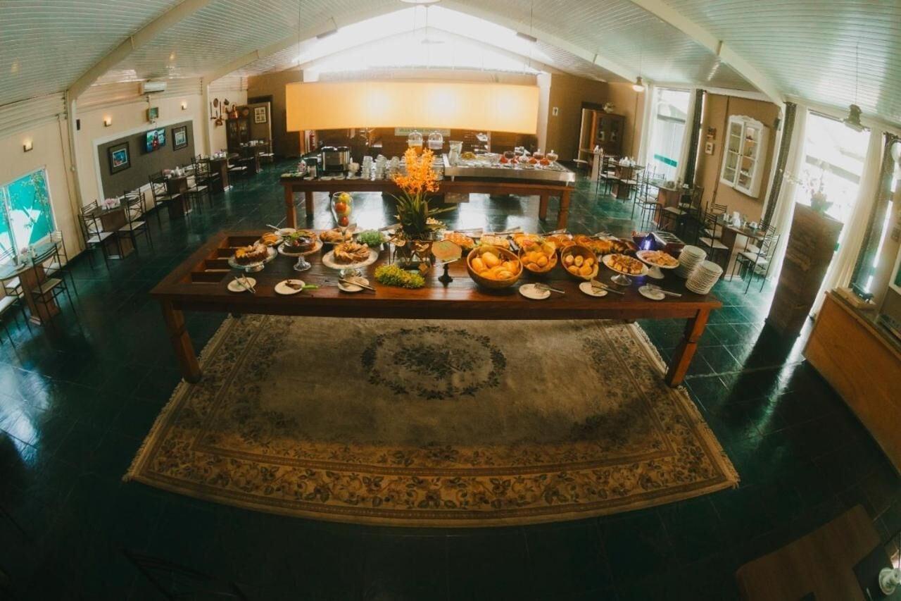 Restaurant Casa Amarela Executive Hotel