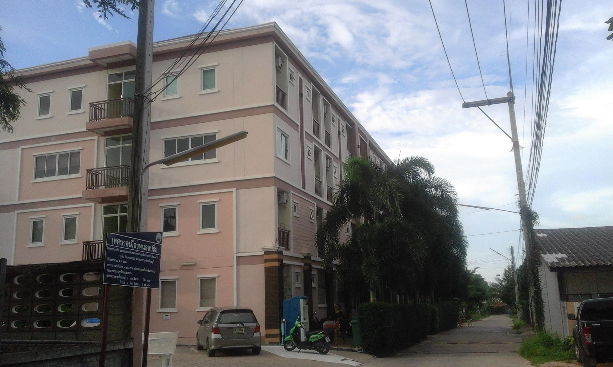 Varios Dariva Place