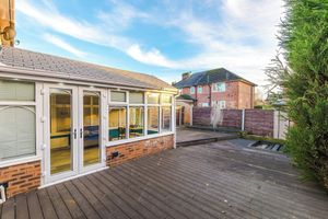 Alojamiento - Modern 3-Bed - Near Etihad & City Centre