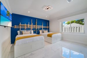 Alquiler Vacacional - Luxury Pirate Theme Pool House/ 16 Guest