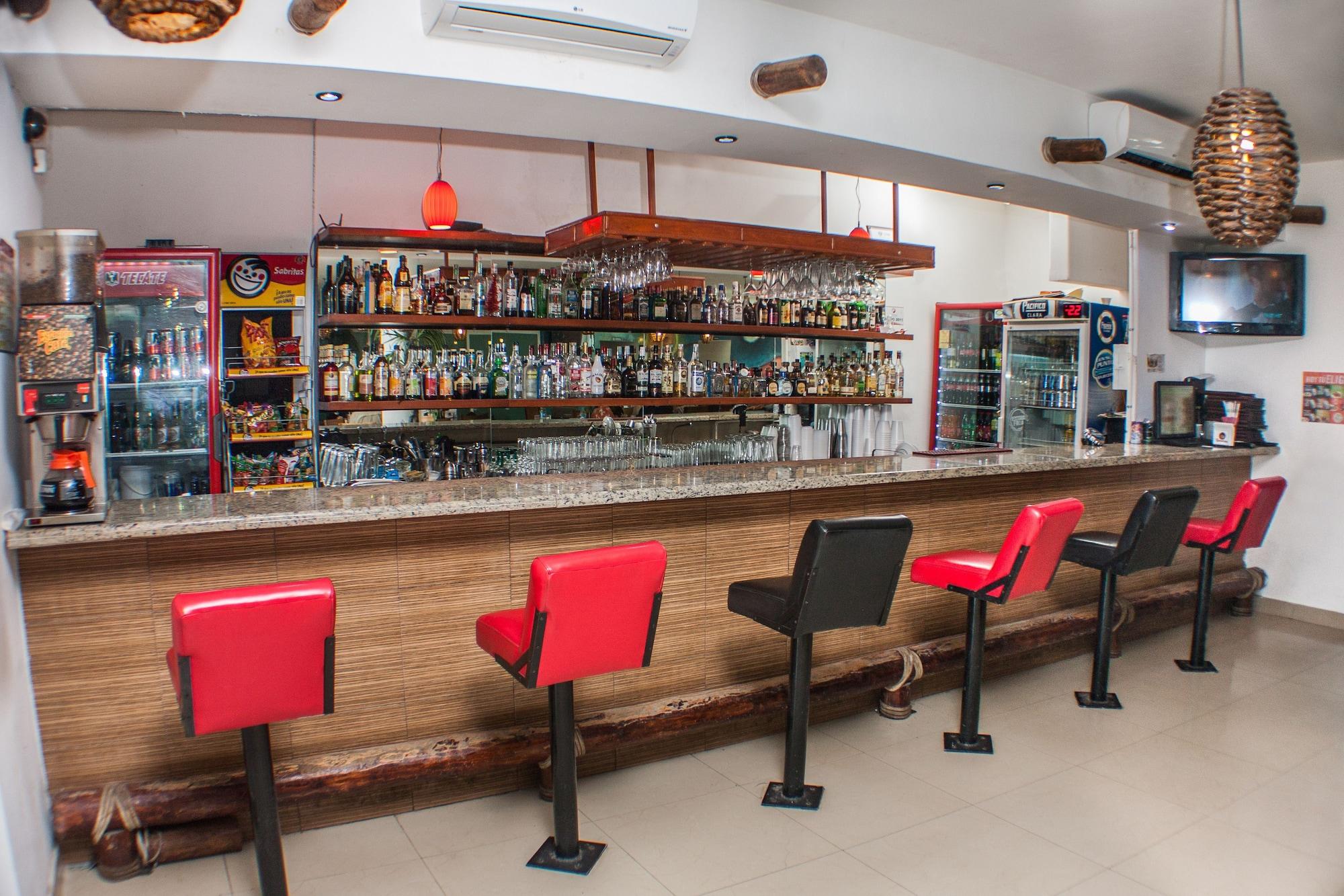 Bar/Salón Hotel  Maioris La Paz
