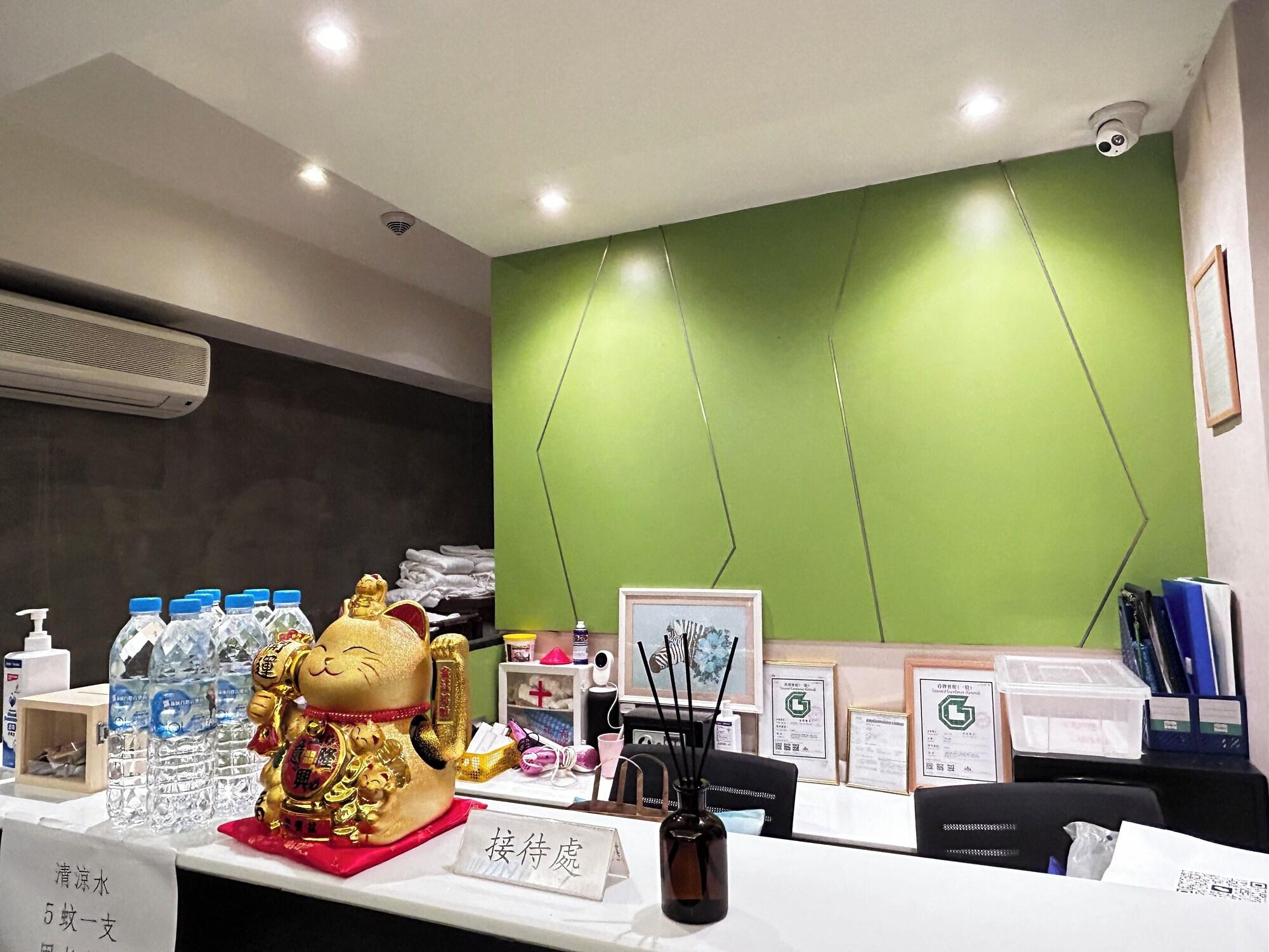 Hotel Capital Suites Luxury Residences And Offices