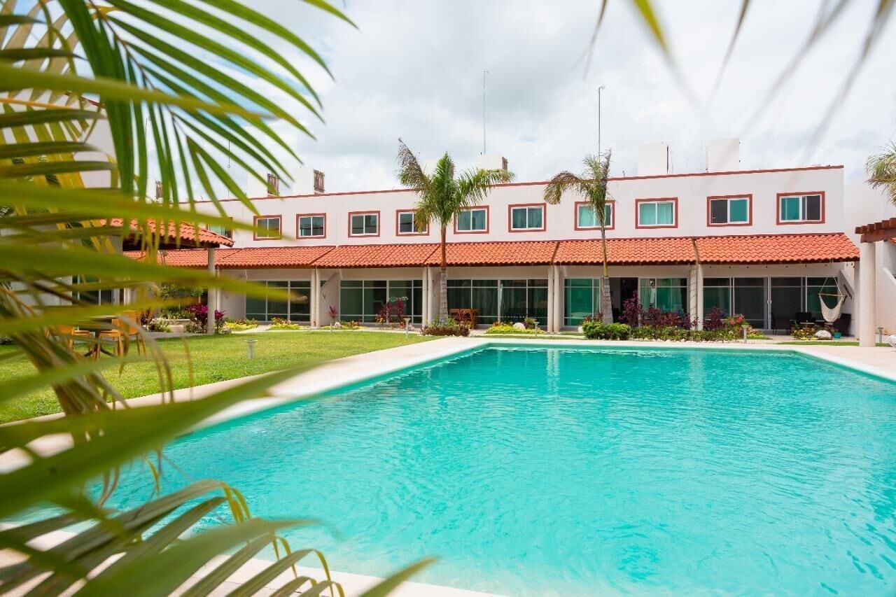 Vista Piscina Cancún villas residencial