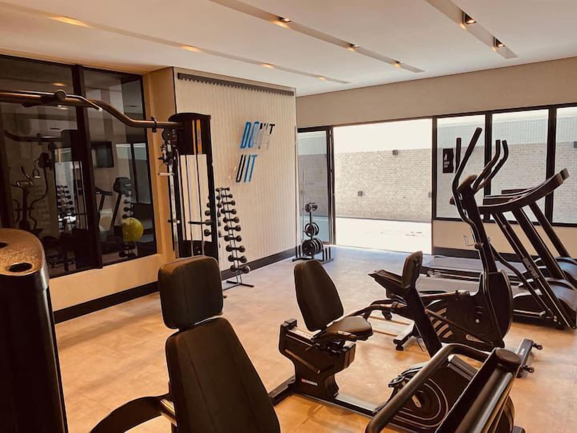 Gimnasio Sky Concept 816