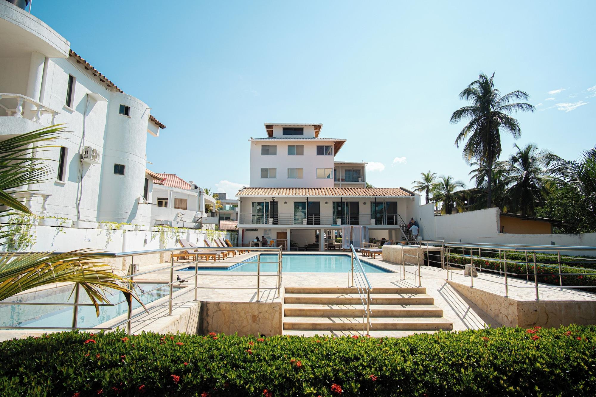 Vista Exterior Hotel Caribe Coveñas