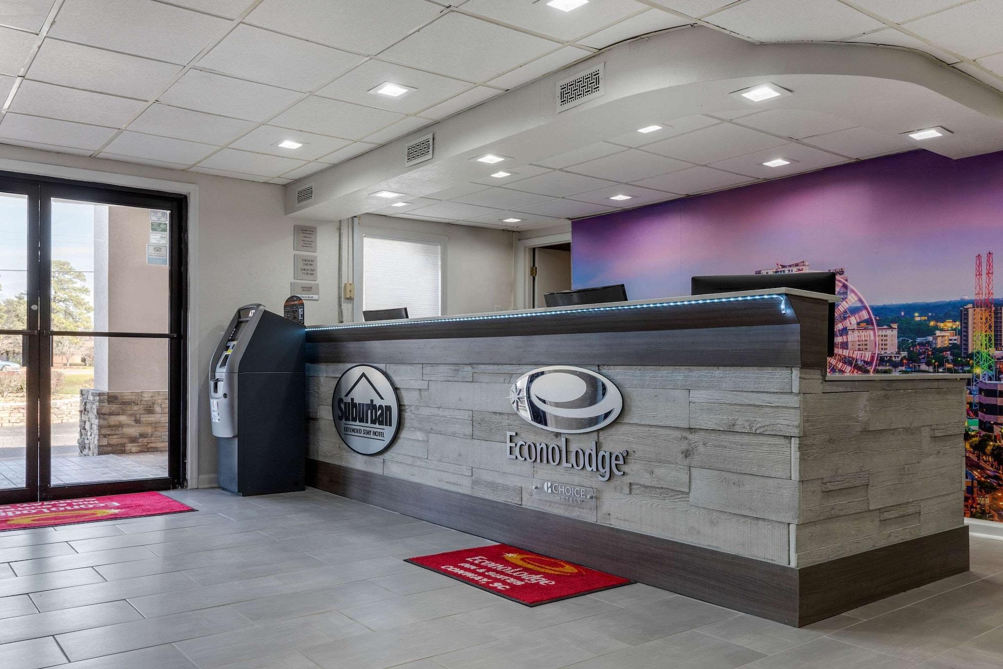Vista Lobby Econo Lodge at the University