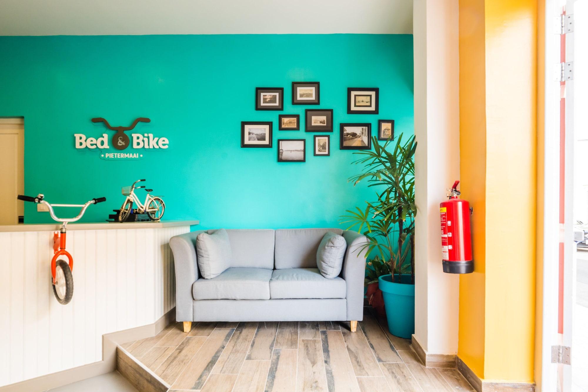 Vista Lobby Bed & Bike Curacao Hostel