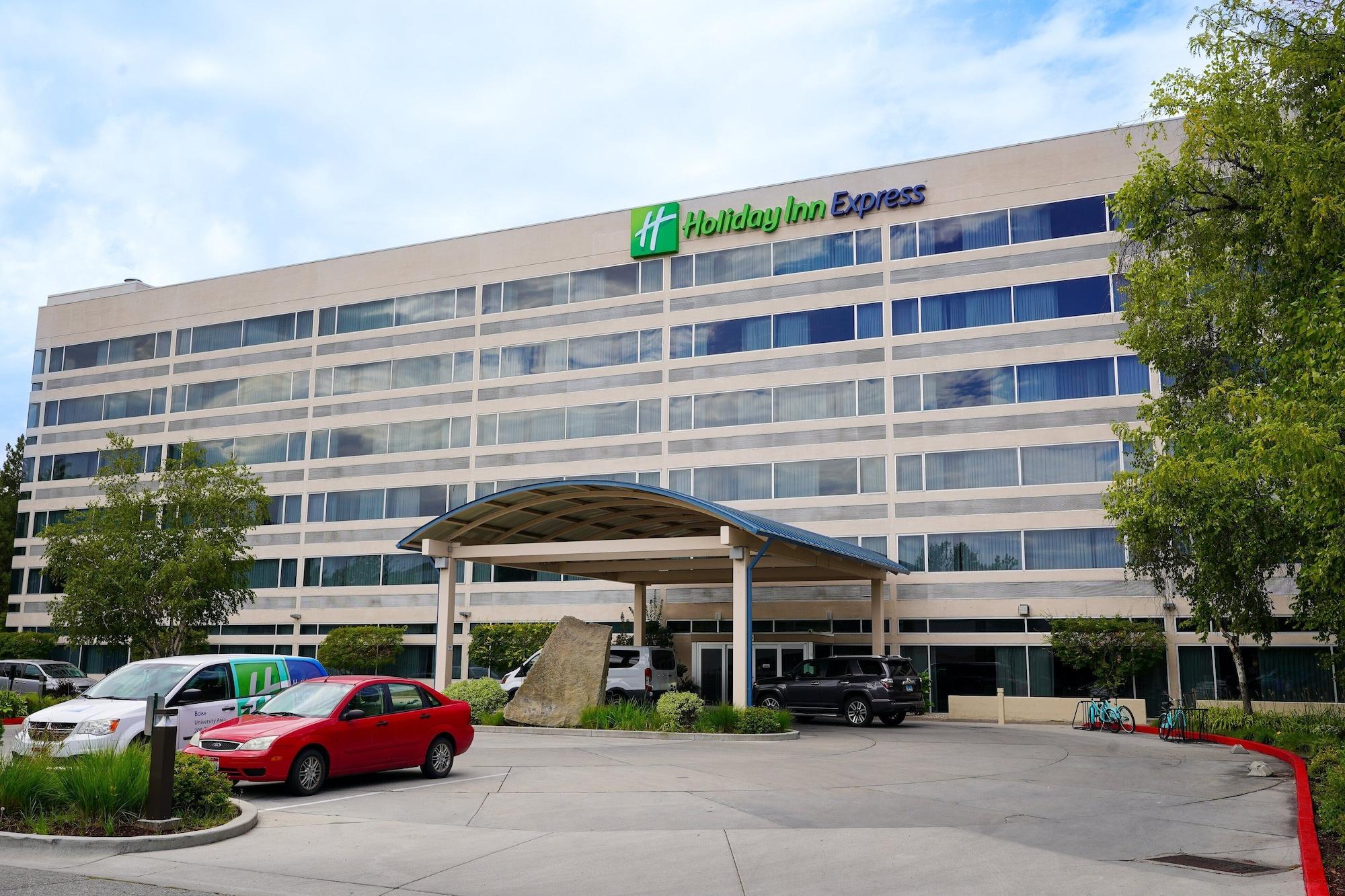 Vista Exterior Holiday Inn Express Boise - University Area by IHG