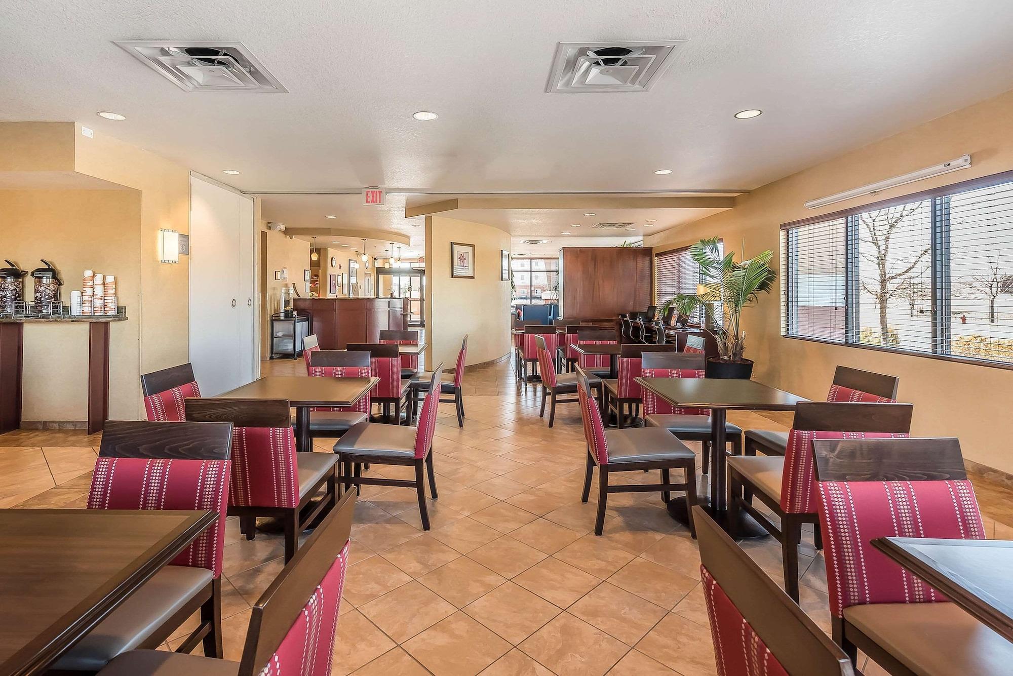 Restaurant Comfort Suites Longmont