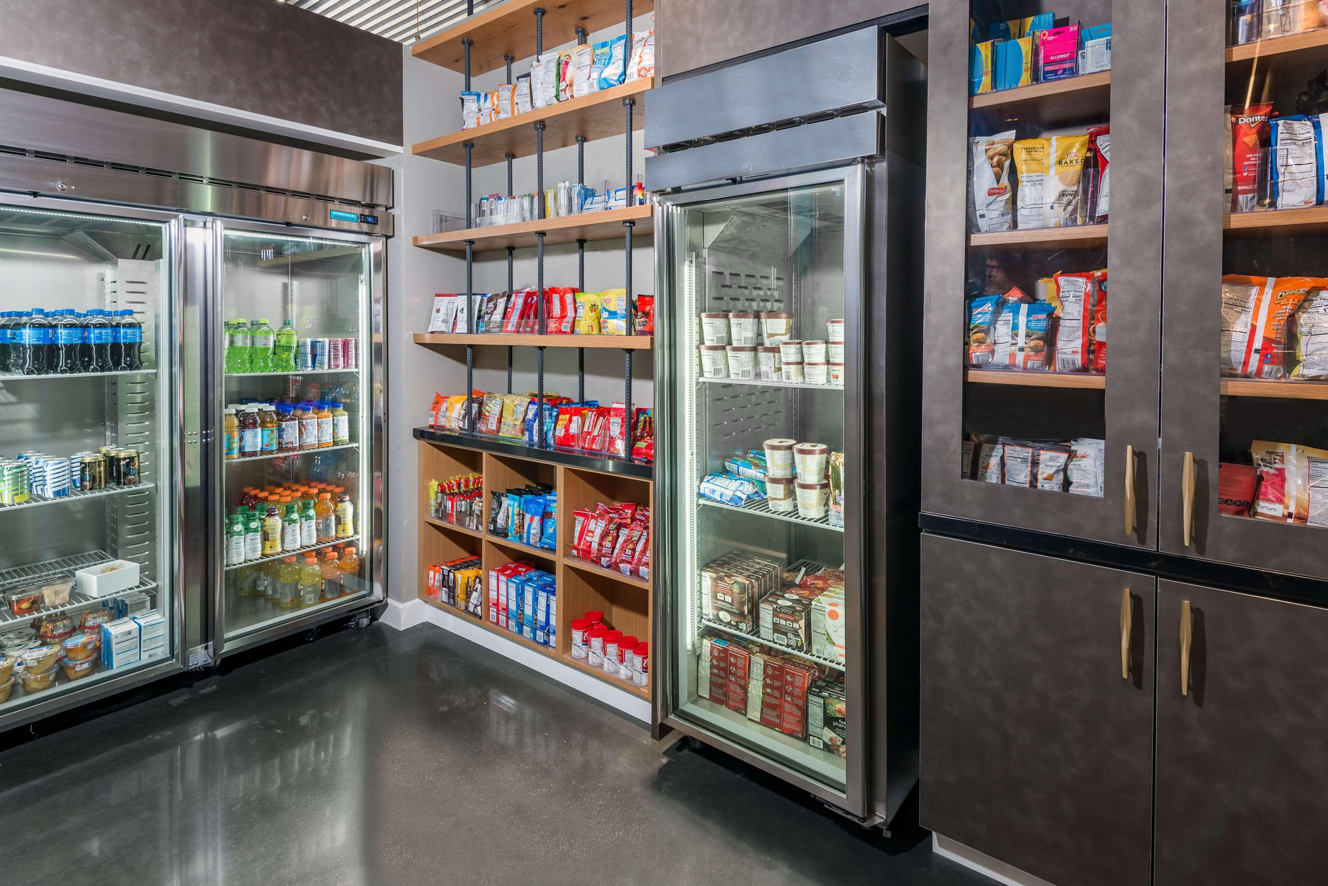 Vista Lobby Hyatt House LA - University Medical Center